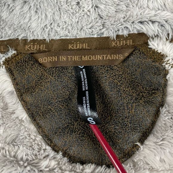 Kuhl Flight Cream Vest - Picture 11 of 15